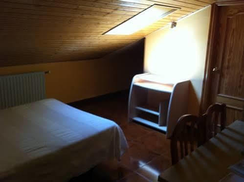 Hostal Le Vintage Ávila Luaran gambar